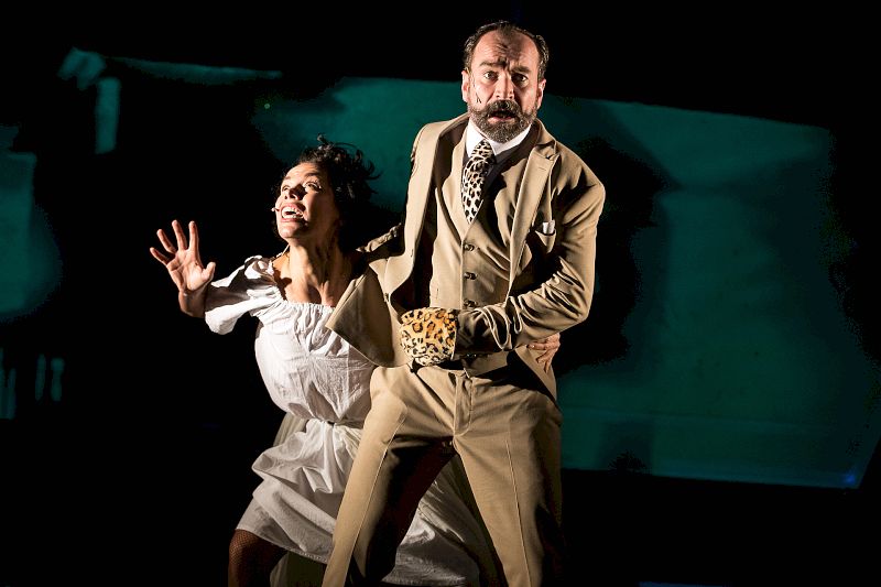 Divadlo Minor / Josephine Baker