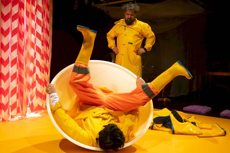 Divadlo DRAK / Tichomoří gumák