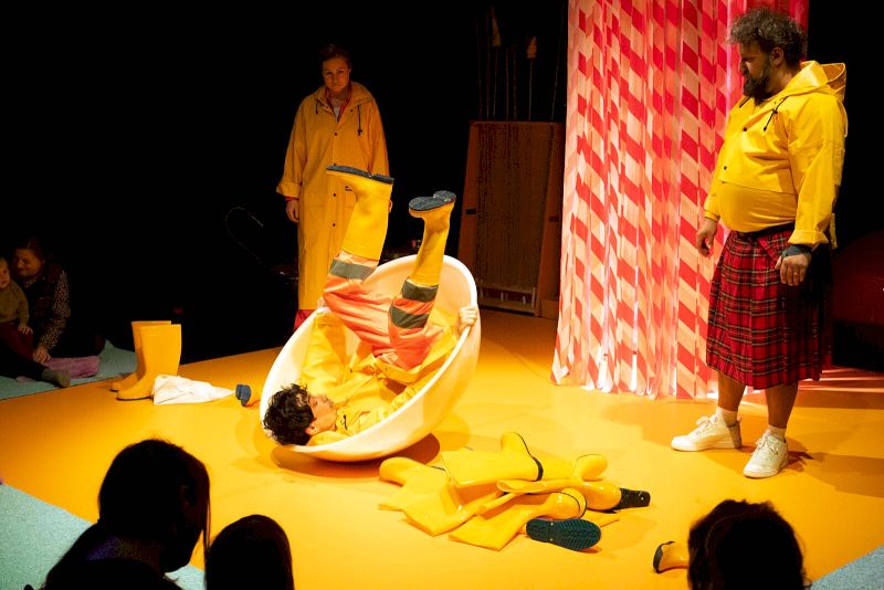 Divadlo DRAK / Tichomoří gumák