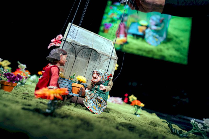 Divadlo loutek, Ostrava /Sněhová královna / foto Petr Chodura