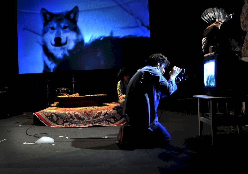 Divadlo Drak / Bílý tesák