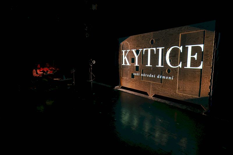 Divadlo loutek, Ostrava / Kytice / foto Petr Chodura