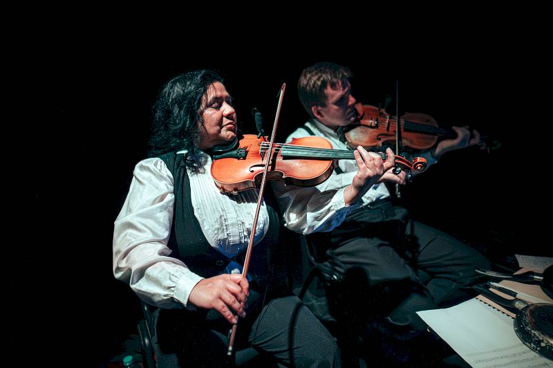 Divadlo loutek, Ostrava / Kytice / foto Petr Chodura