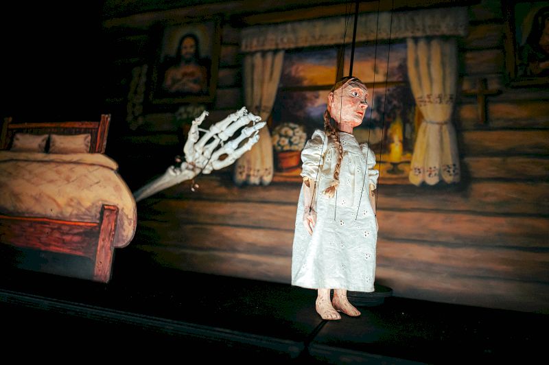 Divadlo loutek, Ostrava / Kytice / foto Petr Chodura